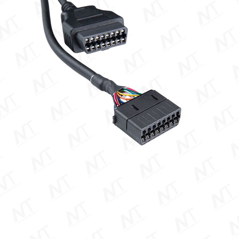 OBD2 male-to-female diagnostic Y-cable