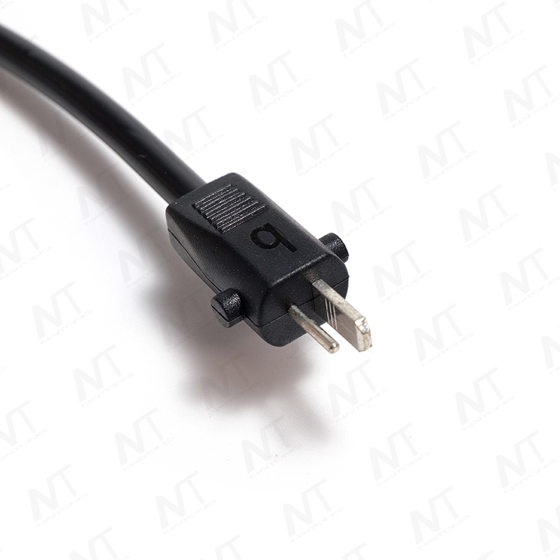 01-Type Male to 1-to-3 01-Type Female DC Power Distribution Wire Harness